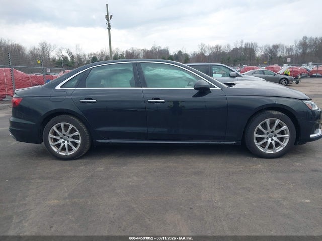 Aukcja sprzedaży 2021 Audi A4 Premium 40 Tfsi Quattro S Tronic, vin: WAUABAF44MN005349, numer aukcji: 44593052