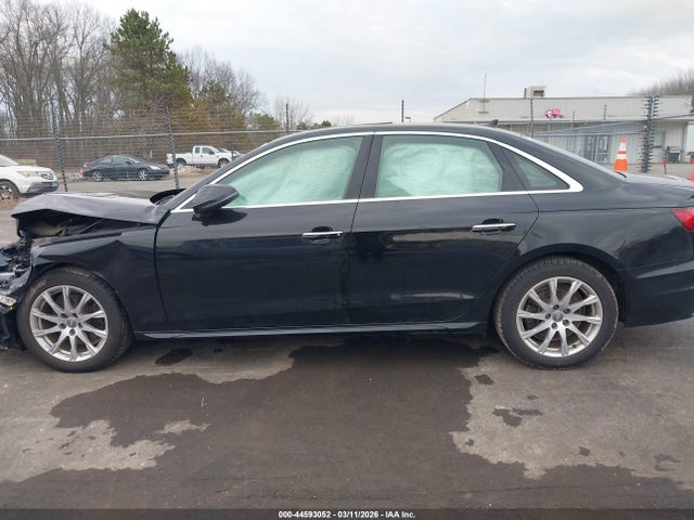 Aukcja sprzedaży 2021 Audi A4 Premium 40 Tfsi Quattro S Tronic, vin: WAUABAF44MN005349, numer aukcji: 44593052