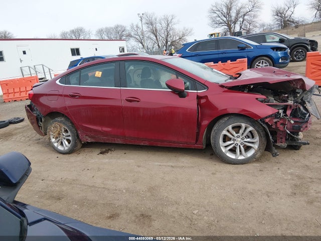 Chevrolet CRUZE LT 2019 1G1BE5SM5K7104266 Image 14