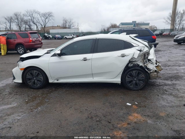 44593083 :رقم المزاد ، SHHFK7H51JU428898 vin ، 2018 Honda Civic Ex مزاد بيع