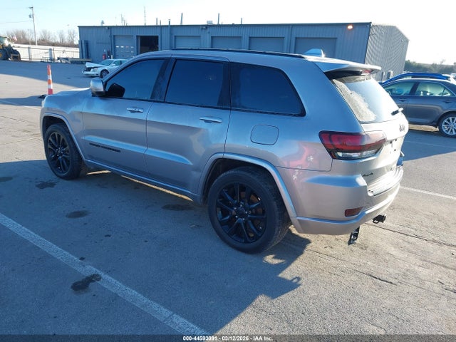 1C4RJFAG2HC855926 Jeep Grand Cherokee Altitude 4x4