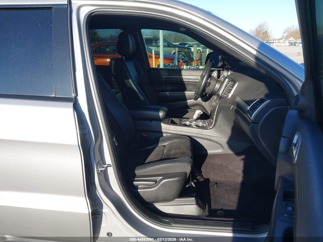1C4RJFAG2HC855926 Jeep Grand Cherokee Altitude 4x4