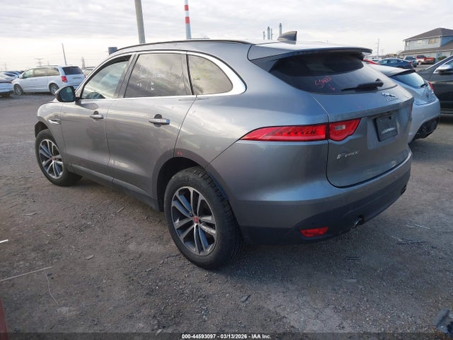 2020 JAGUAR F-PACE SADCJ2FX5LA621344 Photo 2