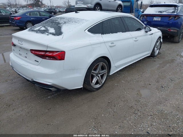 Aukcja sprzedaży 2021 Audi A5 Sportback Premium 45 Tfsi Quattro S Tronic, vin: WAUDACF55MA044088, numer aukcji: 44593118