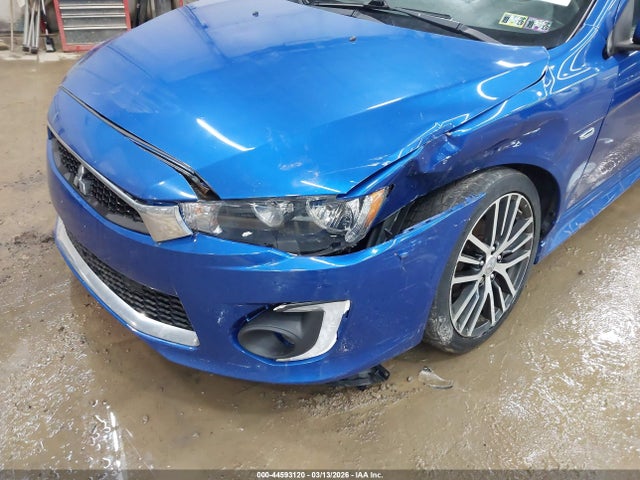 44593120 :رقم المزاد ، JA32V2FW5HU009684 vin ، 2017 Mitsubishi Lancer Se مزاد بيع