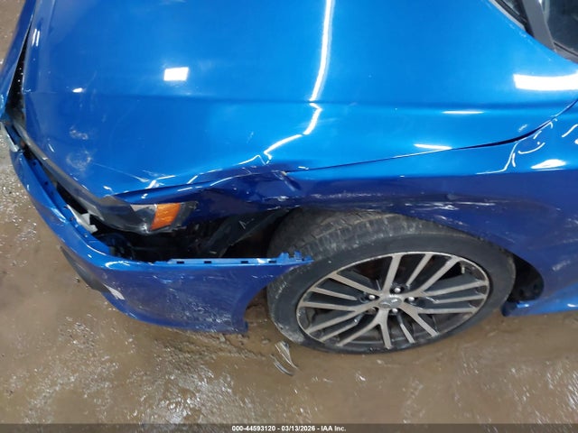44593120 :رقم المزاد ، JA32V2FW5HU009684 vin ، 2017 Mitsubishi Lancer Se مزاد بيع