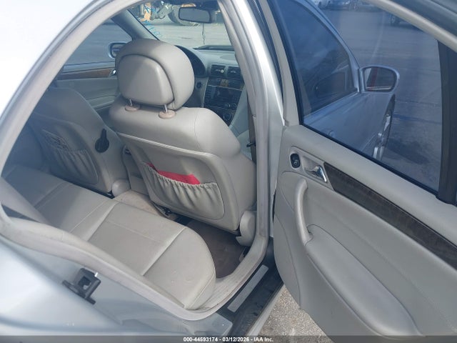 44593174 :رقم المزاد ، WDBRF52H77E024491 vin ، 2007 Mercedes-benz C 230 Sport مزاد بيع