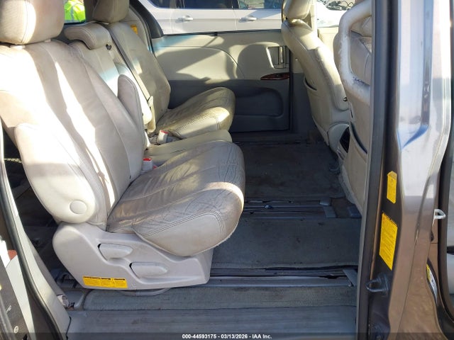 2014 TOYOTA SIENNA 5TDYK3DC9ES506076 Photo 7