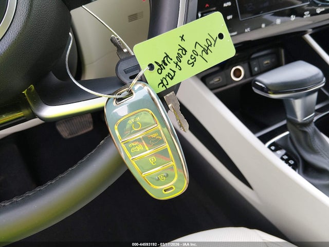 44593192 :رقم المزاد ، 5NMJFCAE9PH287962 vin ، 2023 Hyundai Tucson Sel مزاد بيع