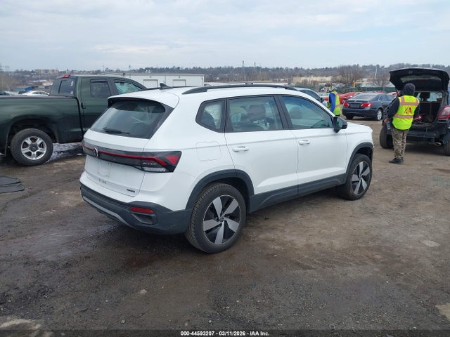 Продаж на аукціоні авто 2025 Volkswagen Taos 1.5t S, vin: 3VV8C7B27SM014061, номер лоту: 44593207