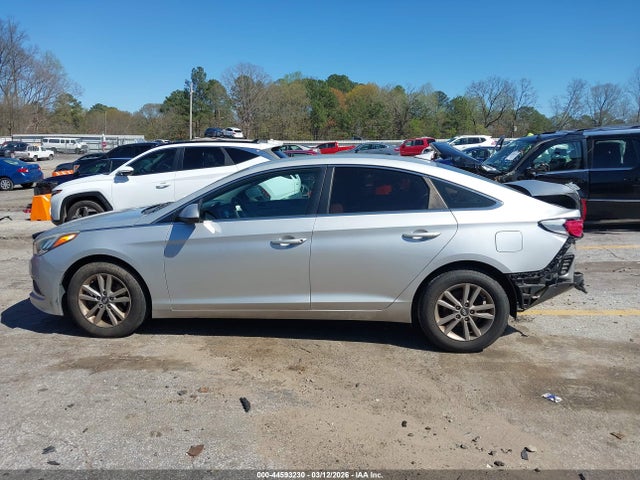 2017 Hyundai Sonata მანქანა იყიდება აუქციონზე, vin: 5NPE24AF3HH485002, აუქციონის ნომერი: 44593230