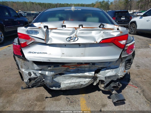 2017 Hyundai Sonata მანქანა იყიდება აუქციონზე, vin: 5NPE24AF3HH485002, აუქციონის ნომერი: 44593230