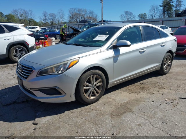 2017 Hyundai Sonata მანქანა იყიდება აუქციონზე, vin: 5NPE24AF3HH485002, აუქციონის ნომერი: 44593230