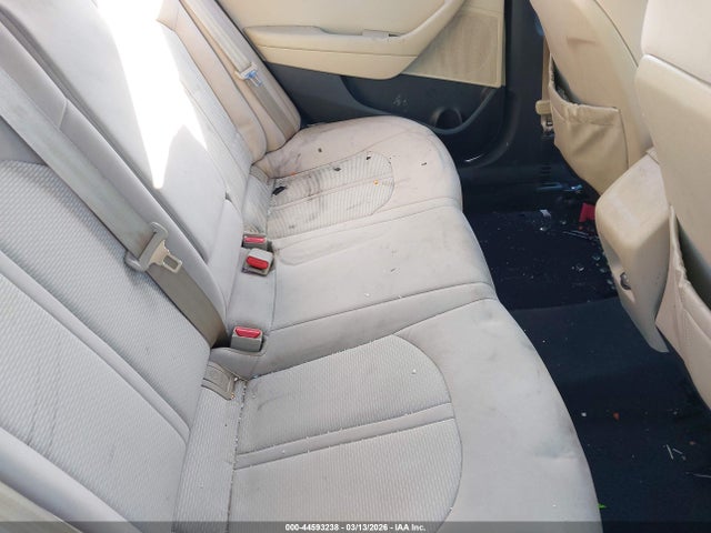 44593238 :رقم المزاد ، 5NPE24AF5HH593248 vin ، 2017 Hyundai Sonata مزاد بيع
