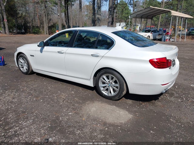 44593258 :رقم المزاد ، WBA5A7C56FG143048 vin ، 2015 Bmw 528i Xdrive مزاد بيع