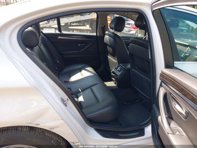 44593258 :رقم المزاد ، WBA5A7C56FG143048 vin ، 2015 Bmw 528i Xdrive مزاد بيع
