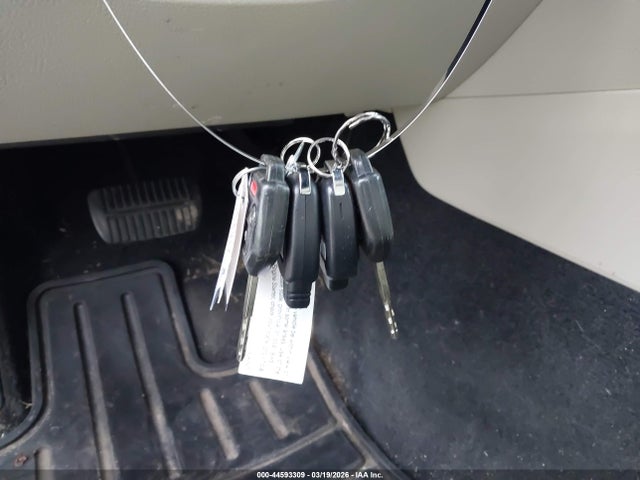 44593309 :رقم المزاد ، 4S4BRBKC7B3365306 vin ، 2011 Subaru Outback 2.5i Limited مزاد بيع