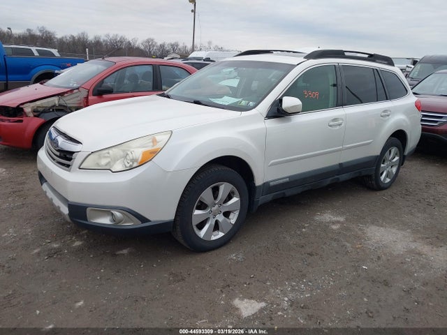 44593309 :رقم المزاد ، 4S4BRBKC7B3365306 vin ، 2011 Subaru Outback 2.5i Limited مزاد بيع