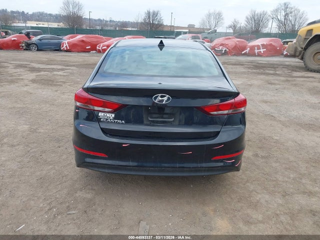 Hyundai ELANTRA SEL 2018 5NPD84LF0JH398722 Image 17