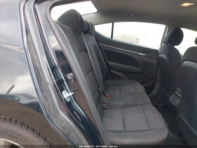 Hyundai ELANTRA SEL 2018 5NPD84LF0JH398722 Image 8