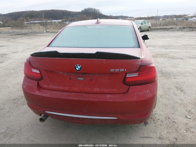 44593404 :رقم المزاد ، WBA1F5C54EV255913 vin ، 2014 Bmw 228i مزاد بيع