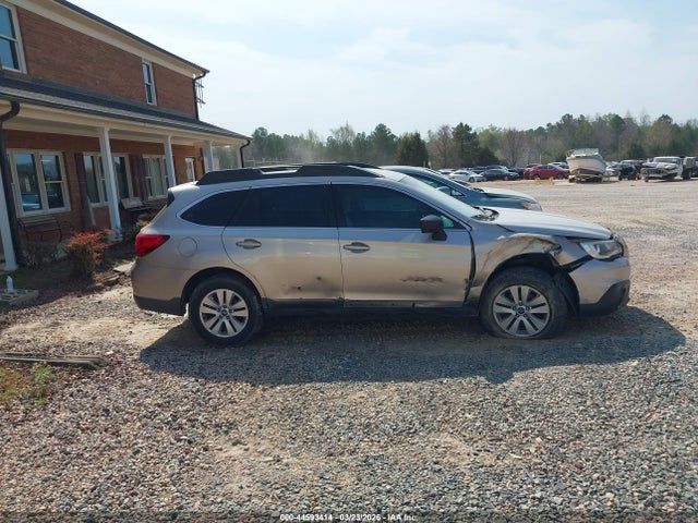 2015 Subaru Outback 2.5i მანქანა იყიდება აუქციონზე, vin: 4S4BSAAC5F3273102, აუქციონის ნომერი: 44593414