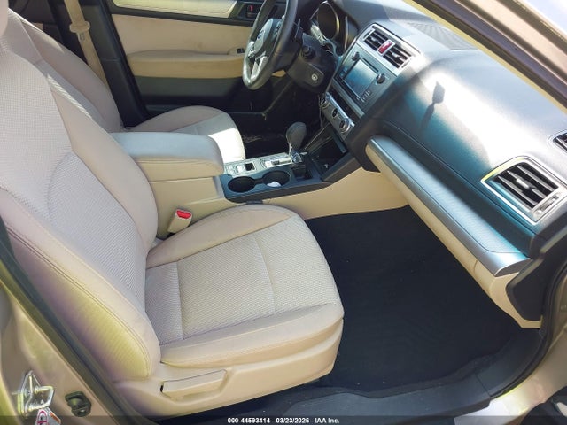 2015 Subaru Outback 2.5i მანქანა იყიდება აუქციონზე, vin: 4S4BSAAC5F3273102, აუქციონის ნომერი: 44593414