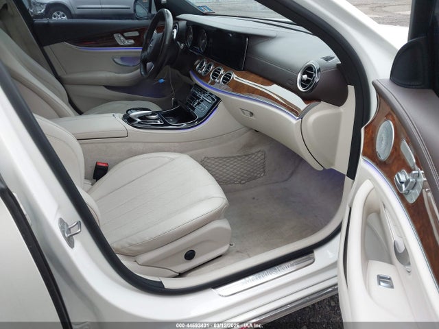Aukcja sprzedaży 2017 Mercedes-benz E 300 4matic, vin: WDDZF4KB8HA178195, numer aukcji: 44593431