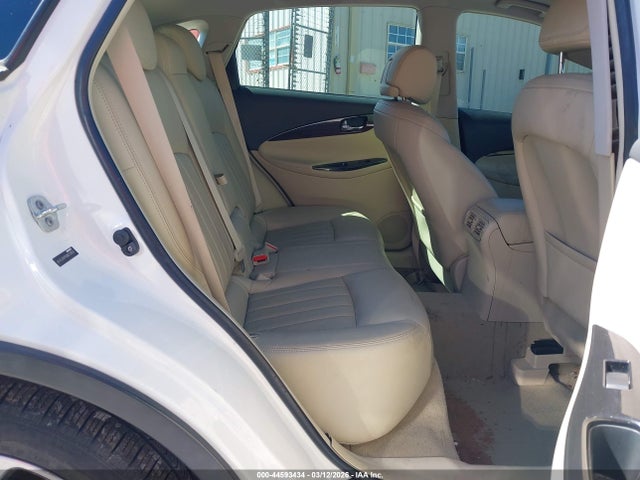 JN1BJ0RP8GM233832 Infiniti QX50