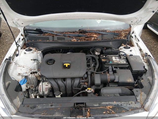 2019 Kia Forte S მანქანა იყიდება აუქციონზე, vin: 3KPF34AD5KE012715, აუქციონის ნომერი: 44593454