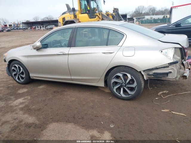 2017 Honda Accord Ex-l მანქანა იყიდება აუქციონზე, vin: 1HGCR2F88HA120647, აუქციონის ნომერი: 44593462