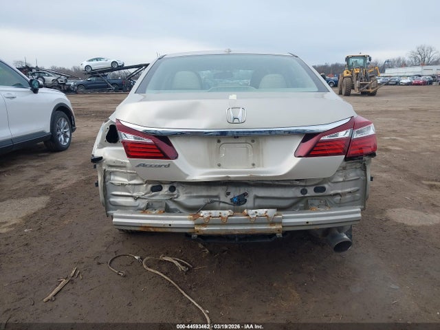2017 Honda Accord Ex-l მანქანა იყიდება აუქციონზე, vin: 1HGCR2F88HA120647, აუქციონის ნომერი: 44593462