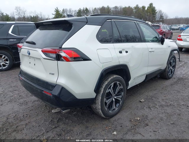 2022 TOYOTA RAV4 PRIME JTMEB3FV7ND101105 Photo 3