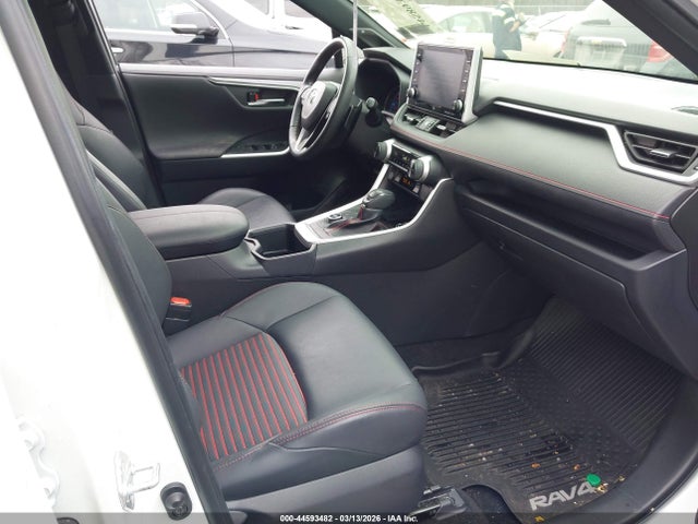 2022 TOYOTA RAV4 PRIME JTMEB3FV7ND101105 Photo 4