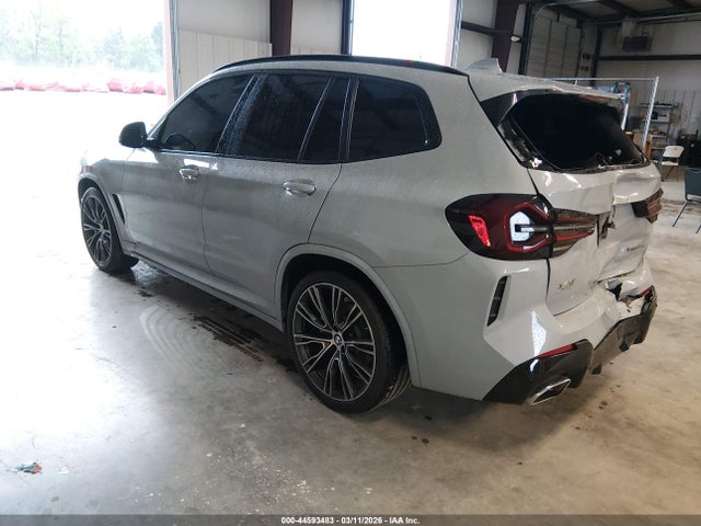 2022 BMW X3 5UX43DP06N9M16836 Photo 2