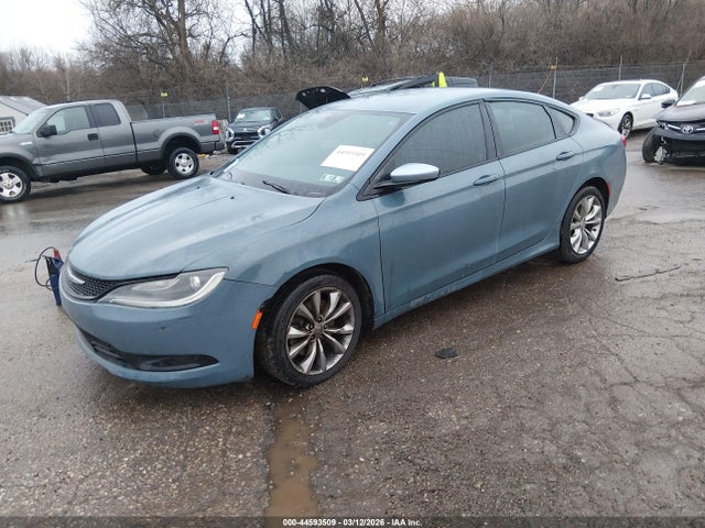 2015 Chrysler 200 S მანქანა იყიდება აუქციონზე, vin: 1C3CCCBG2FN643918, აუქციონის ნომერი: 44593509