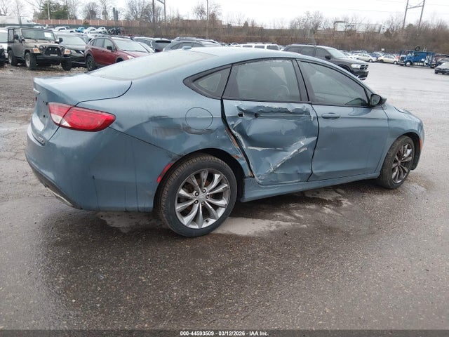 2015 Chrysler 200 S მანქანა იყიდება აუქციონზე, vin: 1C3CCCBG2FN643918, აუქციონის ნომერი: 44593509
