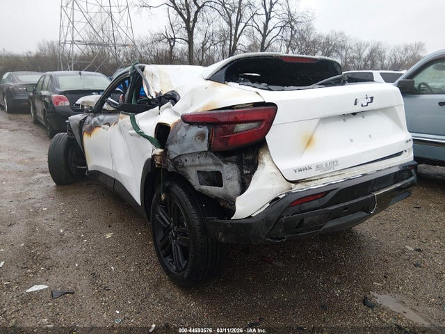 2025 CHEVROLET TRAX KL77LKEP6SC212939 Photo 2