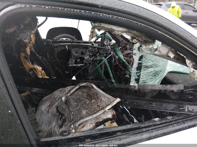 2025 CHEVROLET TRAX KL77LKEP6SC212939 Photo 4