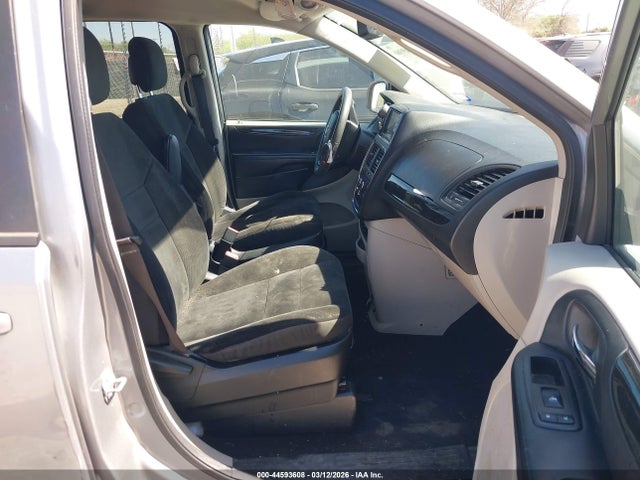 2C4RDGBG7JR231855 Dodge Grand Caravan Se