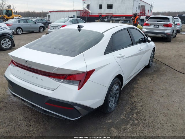 2024 HYUNDAI ELANTRA KMHLM4DG5RU641565 Photo 3