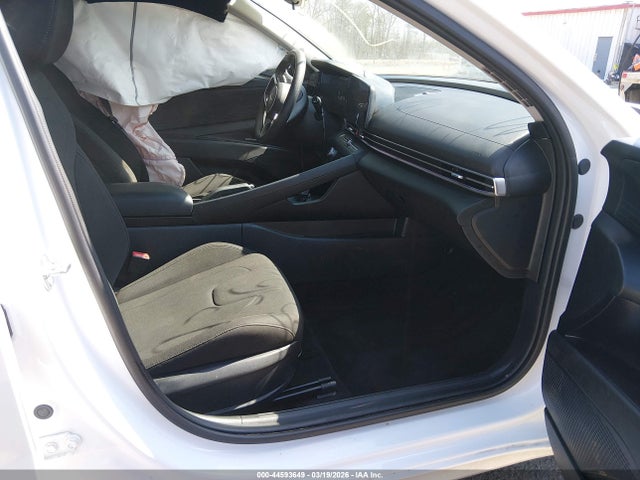 2024 HYUNDAI ELANTRA KMHLM4DG5RU641565 Photo 4