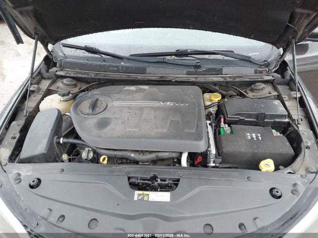 Продаж на аукціоні авто 2015 Chrysler 200 C, vin: 1C3CCCCG7FN599929, номер лоту: 44593661