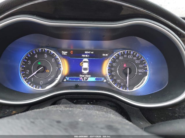 Продаж на аукціоні авто 2015 Chrysler 200 C, vin: 1C3CCCCG7FN599929, номер лоту: 44593661