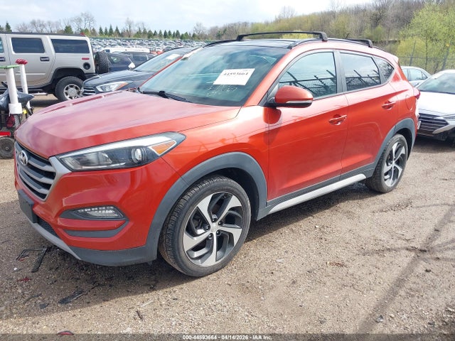 Продажа на аукционе авто 2017 Hyundai Tucson Value, vin: KM8J3CA2XHU574781, номер лота: 44593664