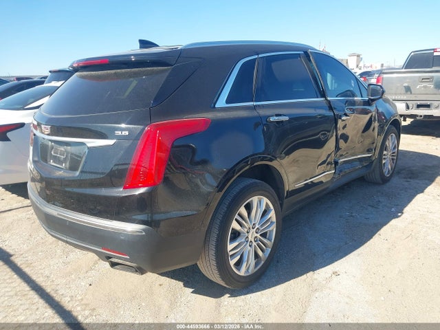 44593666 :رقم المزاد ، 1GYKNCRS4HZ105691 vin ، 2017 Cadillac Xt5 Premium Luxury مزاد بيع