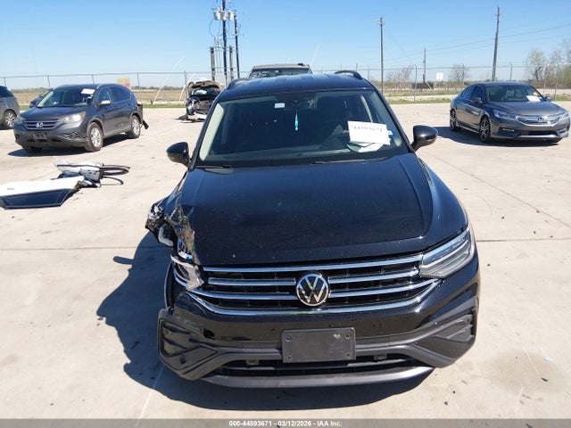 Volkswagen Tiguan 2.0t S 2023 3VVRB7AX2PM081727 Image 12