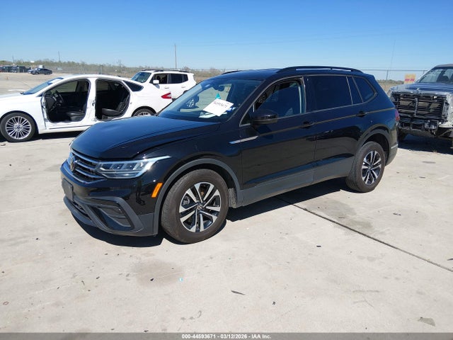 Volkswagen Tiguan 2.0t S 2023 3VVRB7AX2PM081727 Image 2