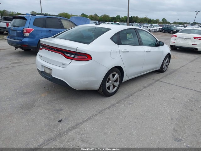 2015 DODGE DART 1C3CDFBBXFD251732 Photo 3