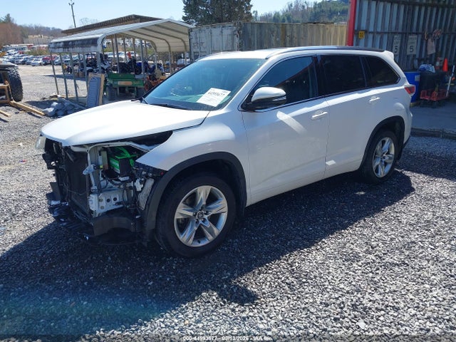 Toyota Highlander Limited V6 2016 5TDDKRFHXGS287741 Image 2